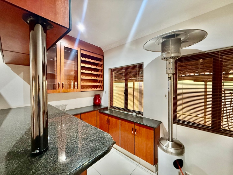4 Bedroom Property for Sale in Melodie North West